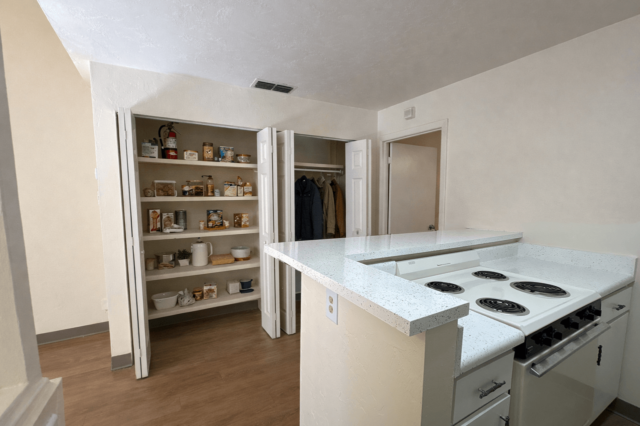 Arbor Apartments - Photo 7 of 17
