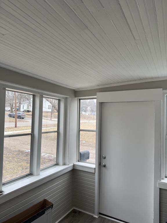 804 S Clay St - Photo 4 of 17