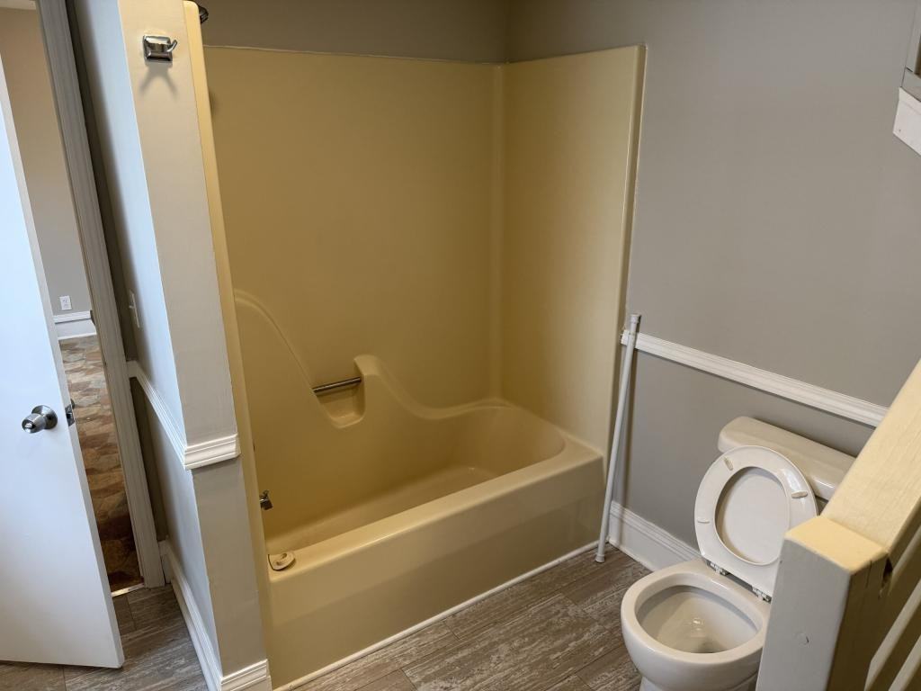 804 S Clay St - Photo 7 of 17