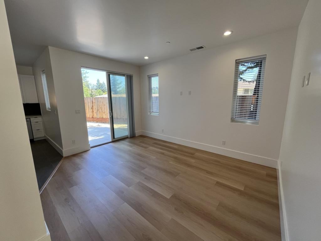 414 Grace Way - Photo 6 of 9