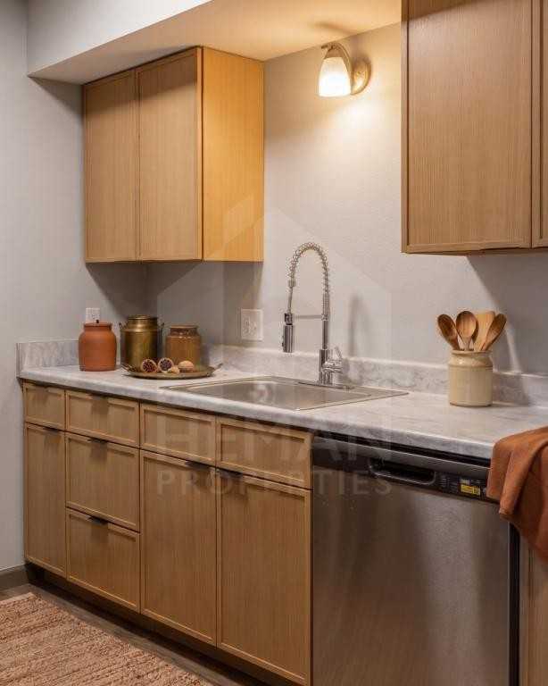 408 W Cale St #5 - Photo 5 of 9
