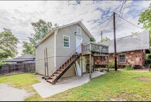 featured image of 523 S Pine St