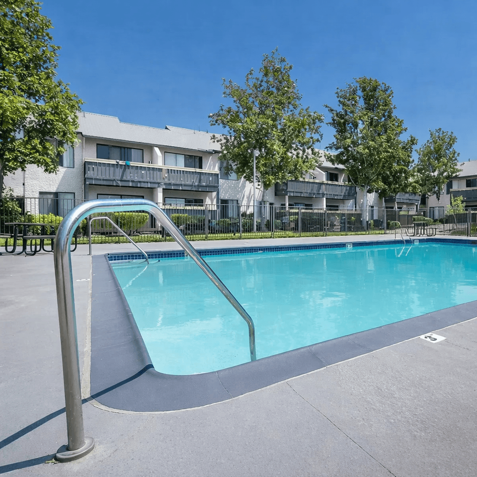 Ascot Park Apartments - Photo 7 of 19
