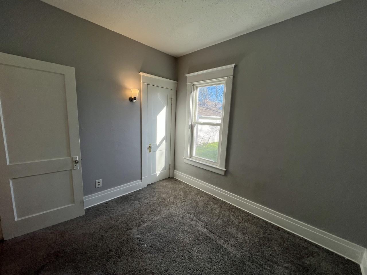 15 Beatrice Ave #1 - Photo 5 of 18