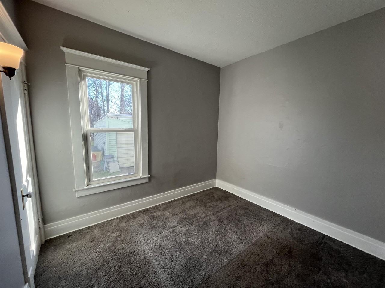 15 Beatrice Ave #1 - Photo 3 of 18