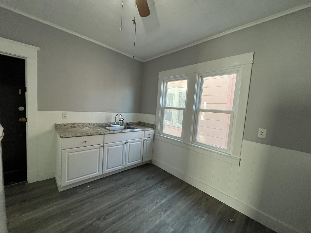 15 Beatrice Ave #1 - Photo 3 of 18