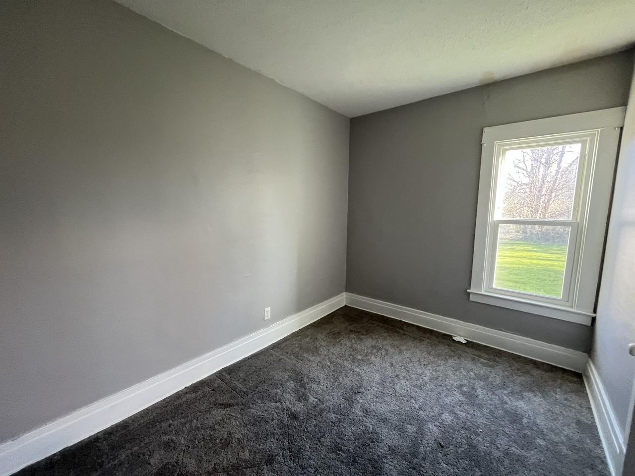 15 Beatrice Ave #1 - Photo 6 of 18