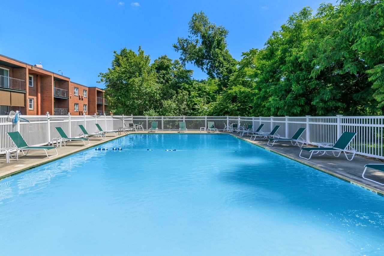 Groton Towers - Photo 2 of 17