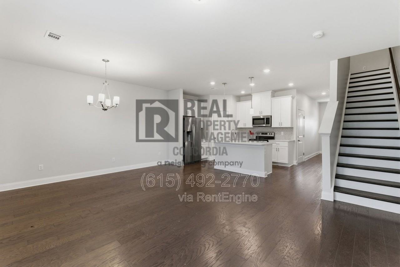 1762 Tahoma Dr - Photo 7 of 31
