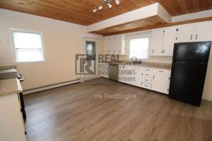 featured image of 28 5th St #A