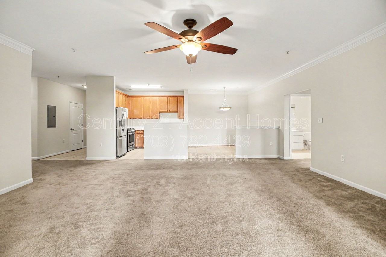 1641 Ladue Ct #102 - Photo 7 of 26
