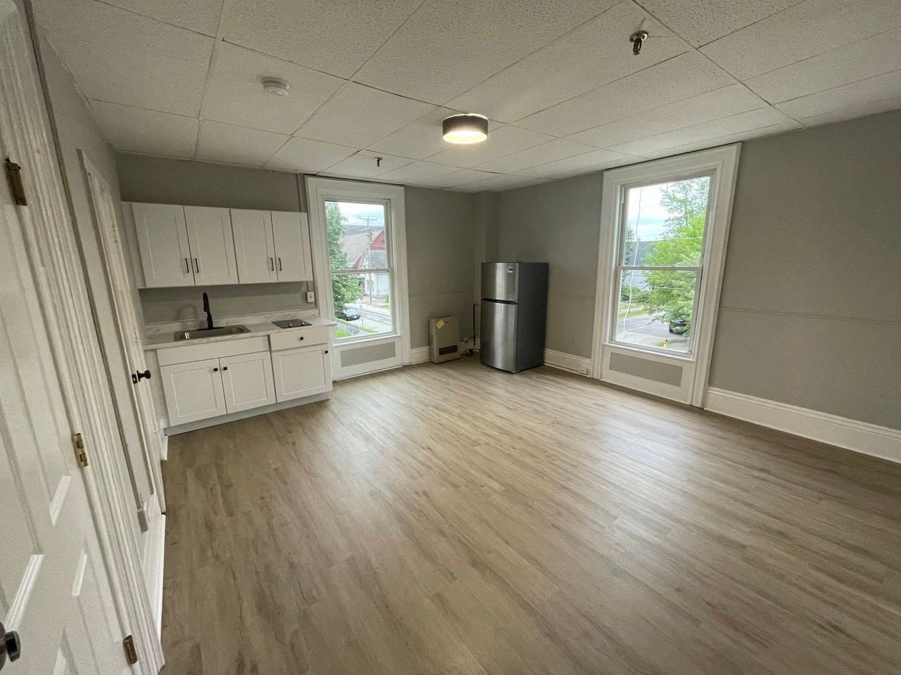 120 Myrtle St #6 - Photo 2 of 8