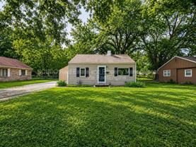 8400 Greenwood Rd - Photo 1 of 1
