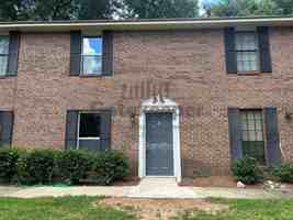 featured image of 115 Meadowbrook Ct
