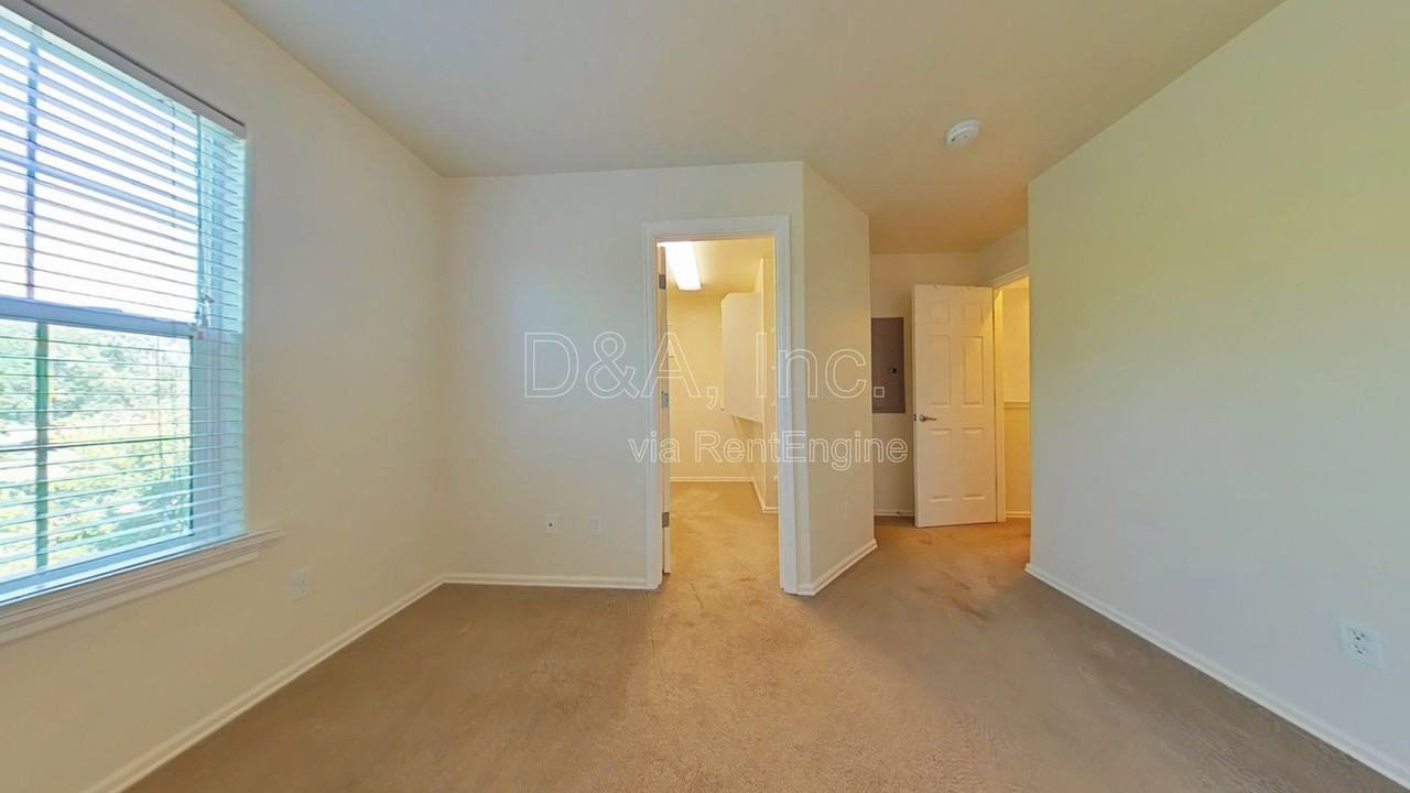 3523 Se Midvale Dr - Photo 6 of 16