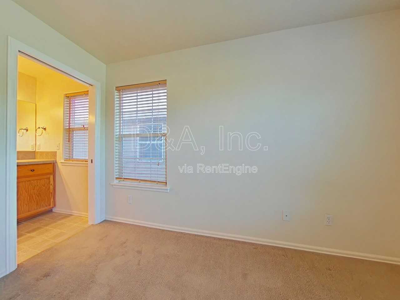 3523 Se Midvale Dr - Photo 7 of 16