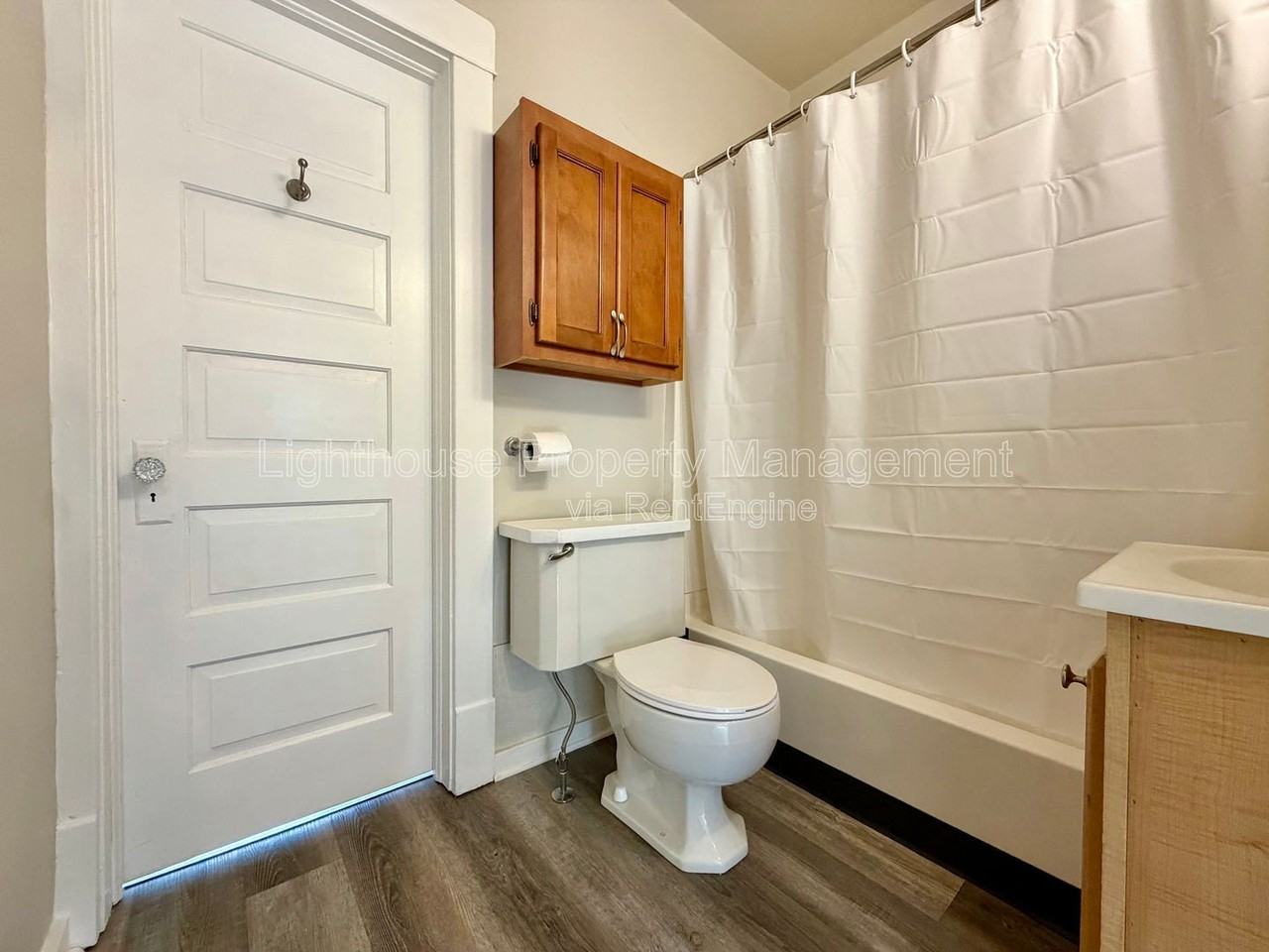 1242 Davis Ave Nw - Photo 3 of 17