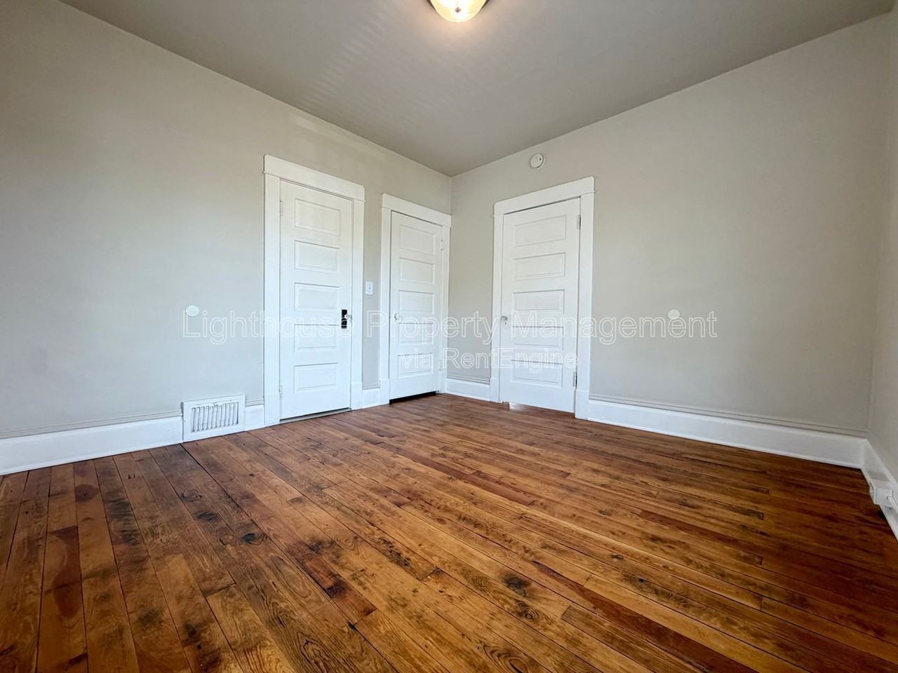 1242 Davis Ave Nw - Photo 5 of 17
