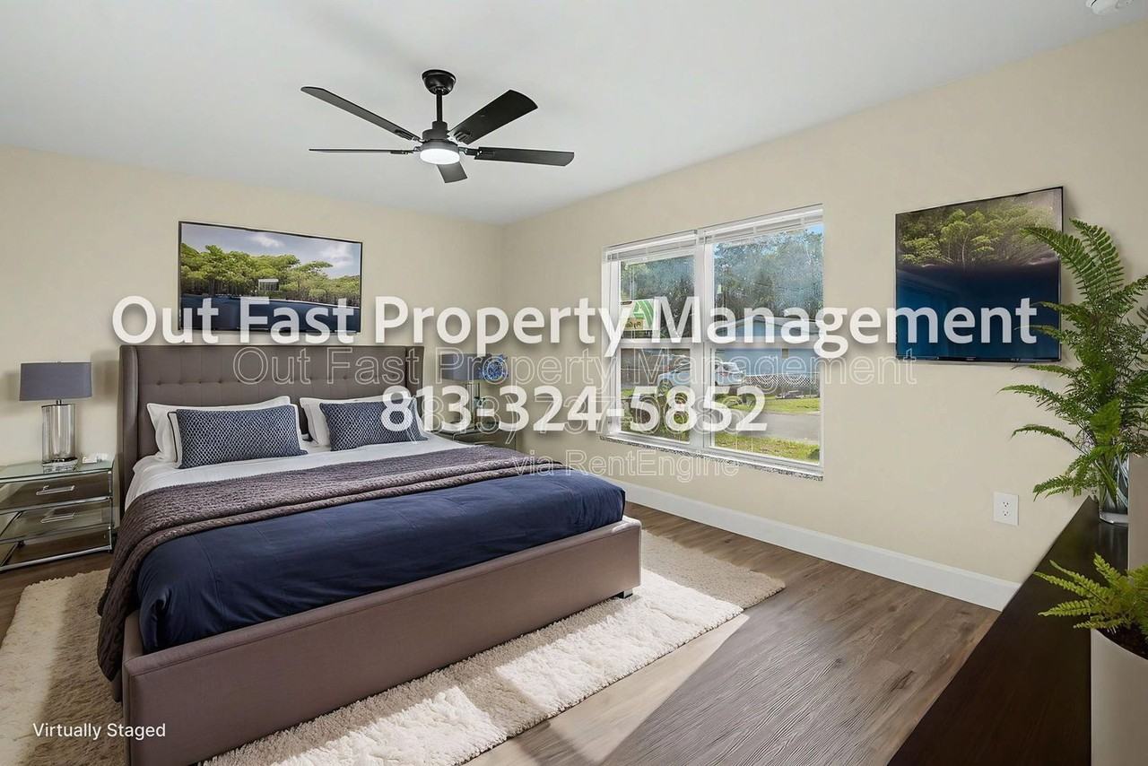 1803 Venus St - Photo 3 of 41