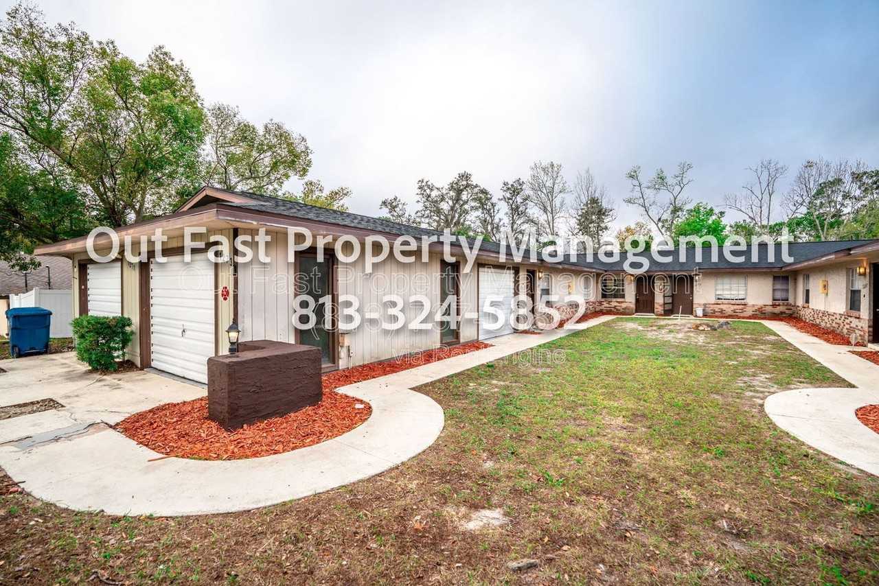 1273 Sylvia Ave