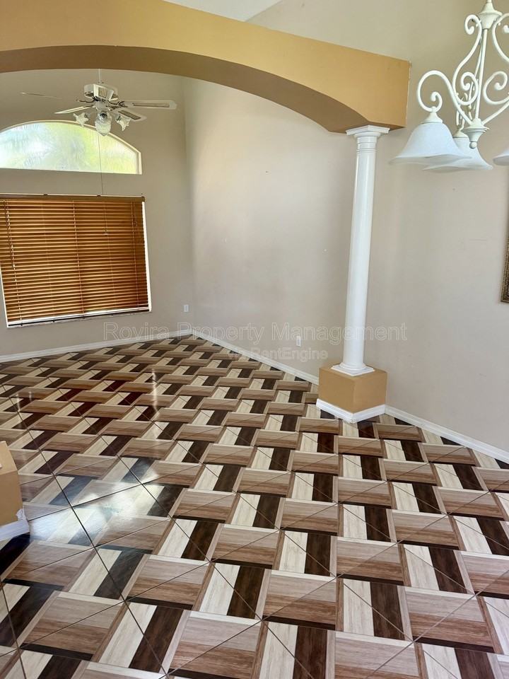 1501 Chevington Ct - Photo 7 of 18