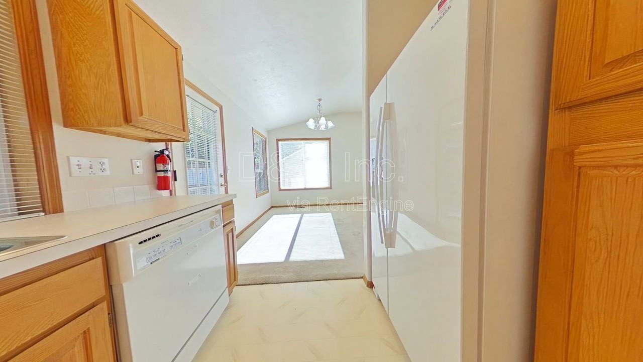 5605 Sw Windflower Dr - Photo 5 of 12