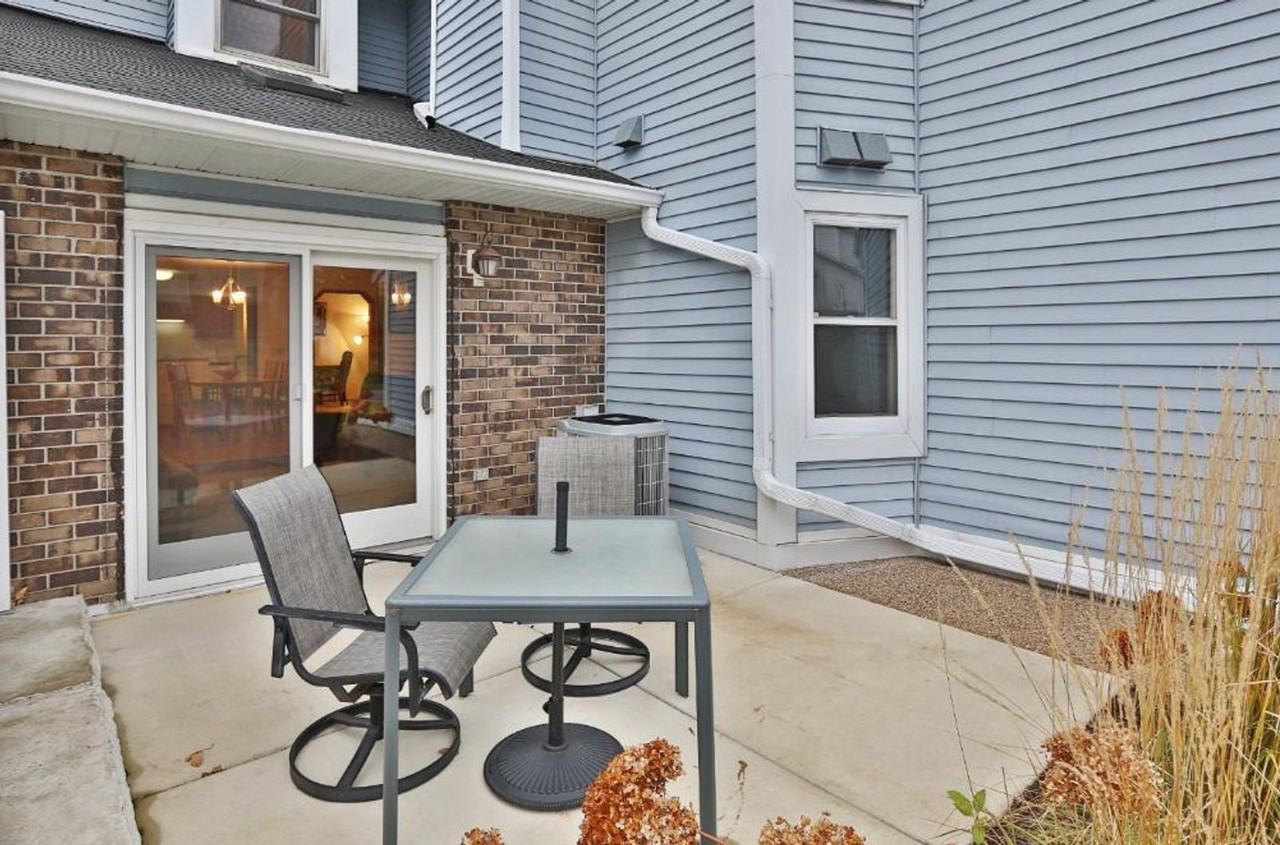 5308 Highpointe Dr - Photo 2 of 35