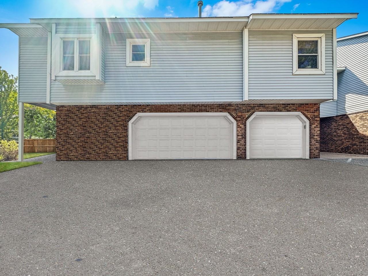 5308 Highpointe Dr - Photo 4 of 35