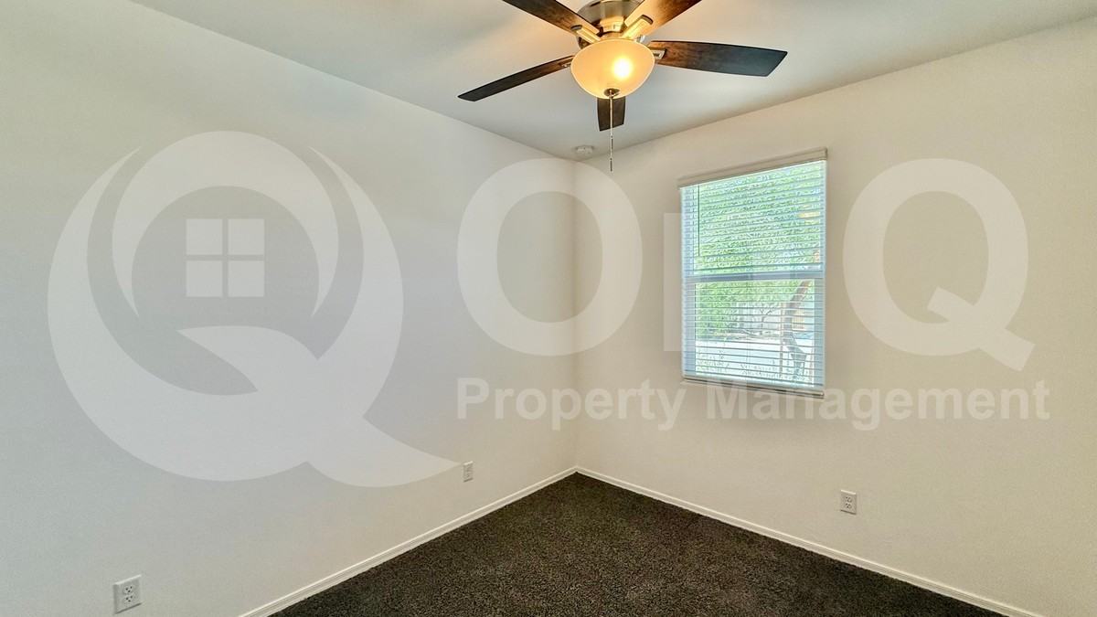 1172 W Paradise Way - Photo 7 of 18