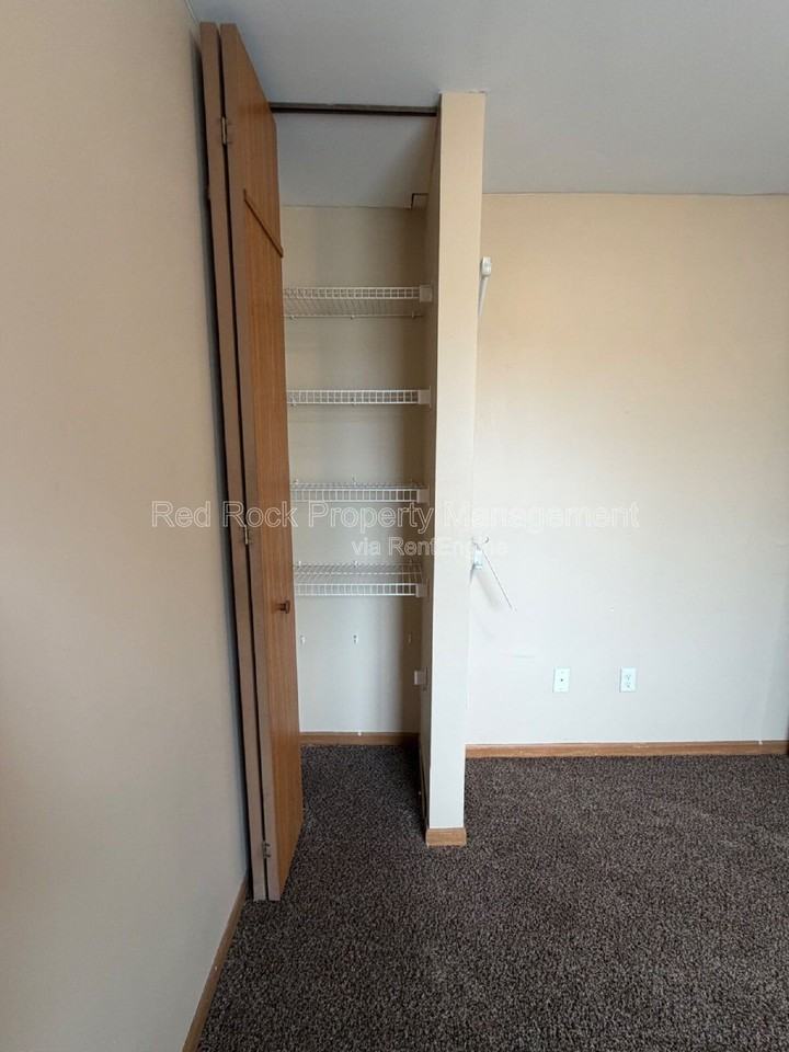 1931 Dupont Dr #103 - Photo 5 of 13