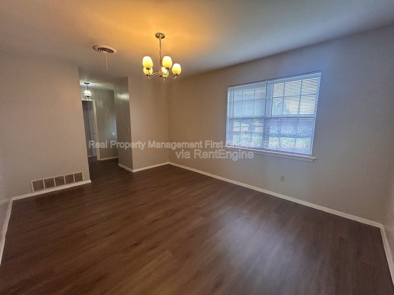 6315 Crimson Ave - Photo 4 of 29