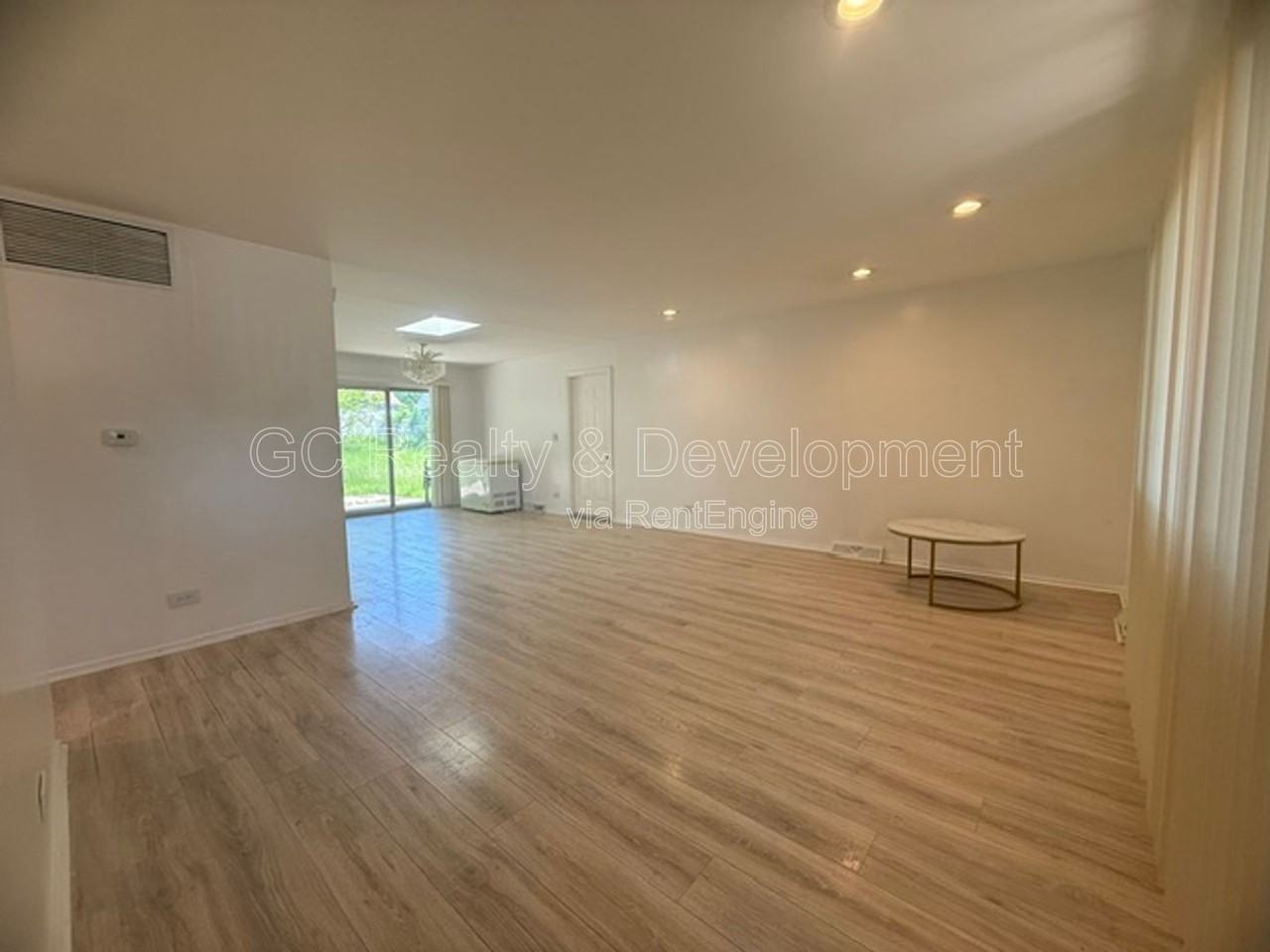 14949 Highland Ave - Photo 2 of 19