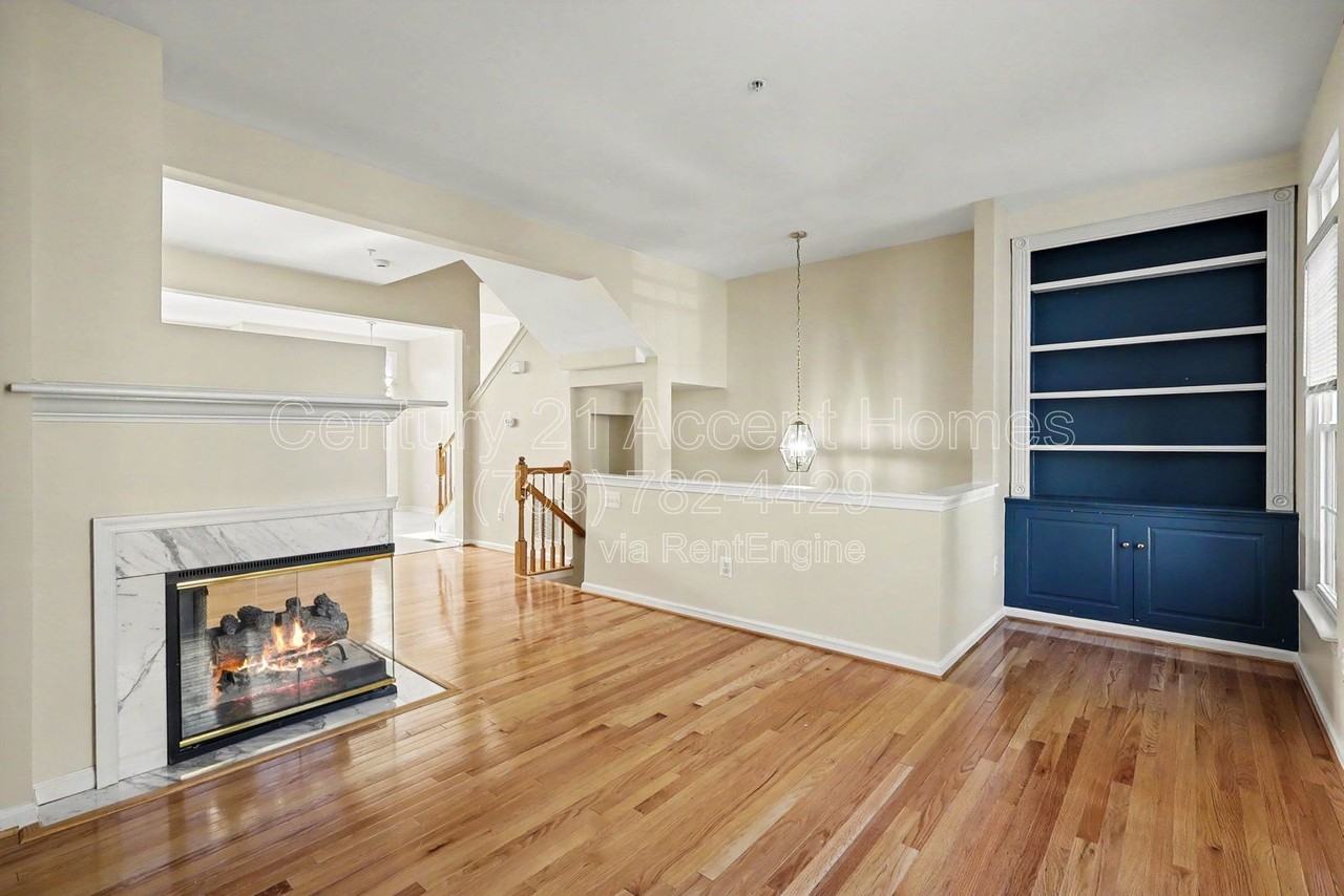 968 Harrison Cir - Photo 7 of 39