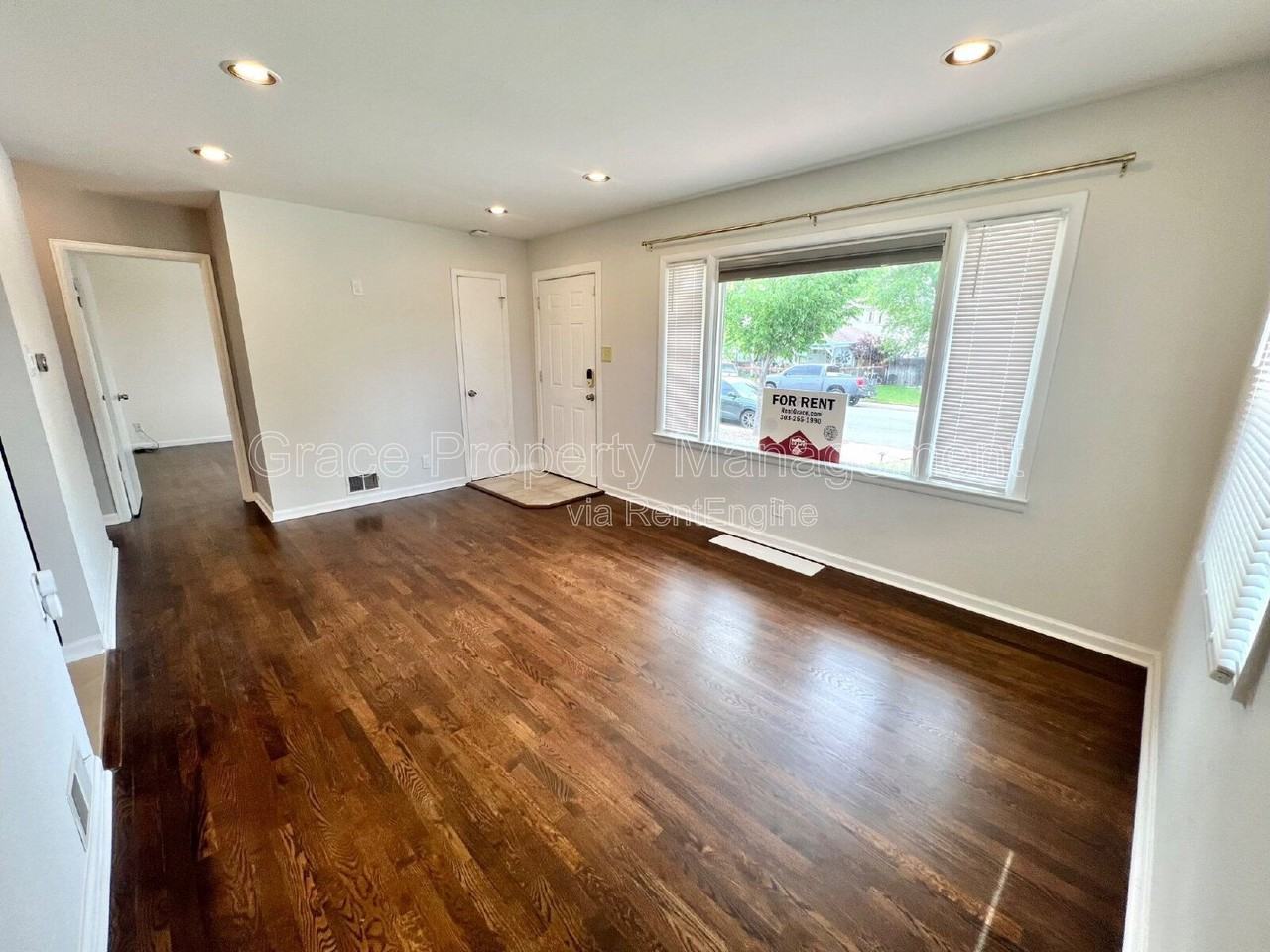 1235 S Patton Ct - Photo 3 of 28