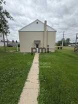 1311 E 11th St #4 - Photo 1 of 1