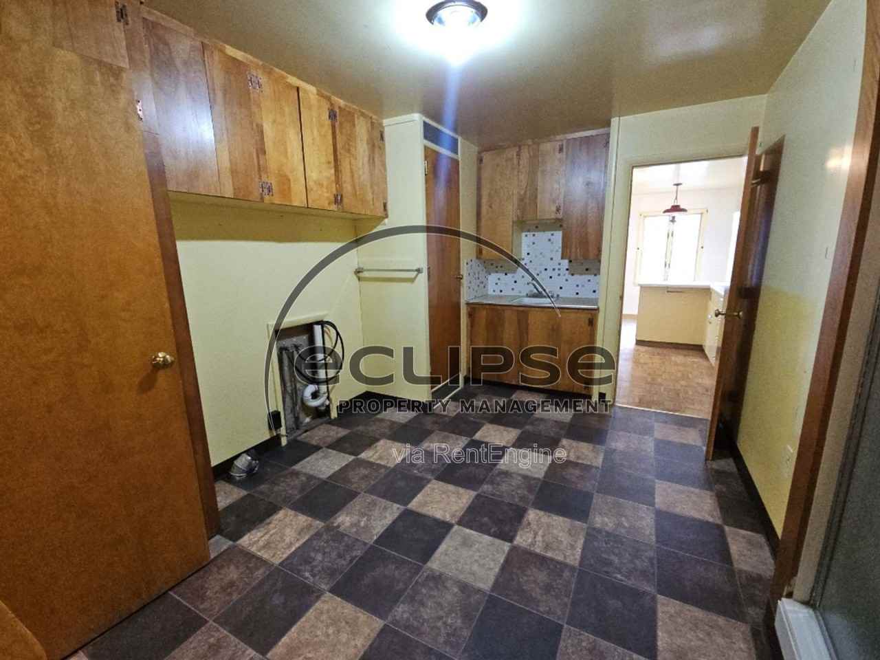 102 Poncha Ave - Photo 5 of 31