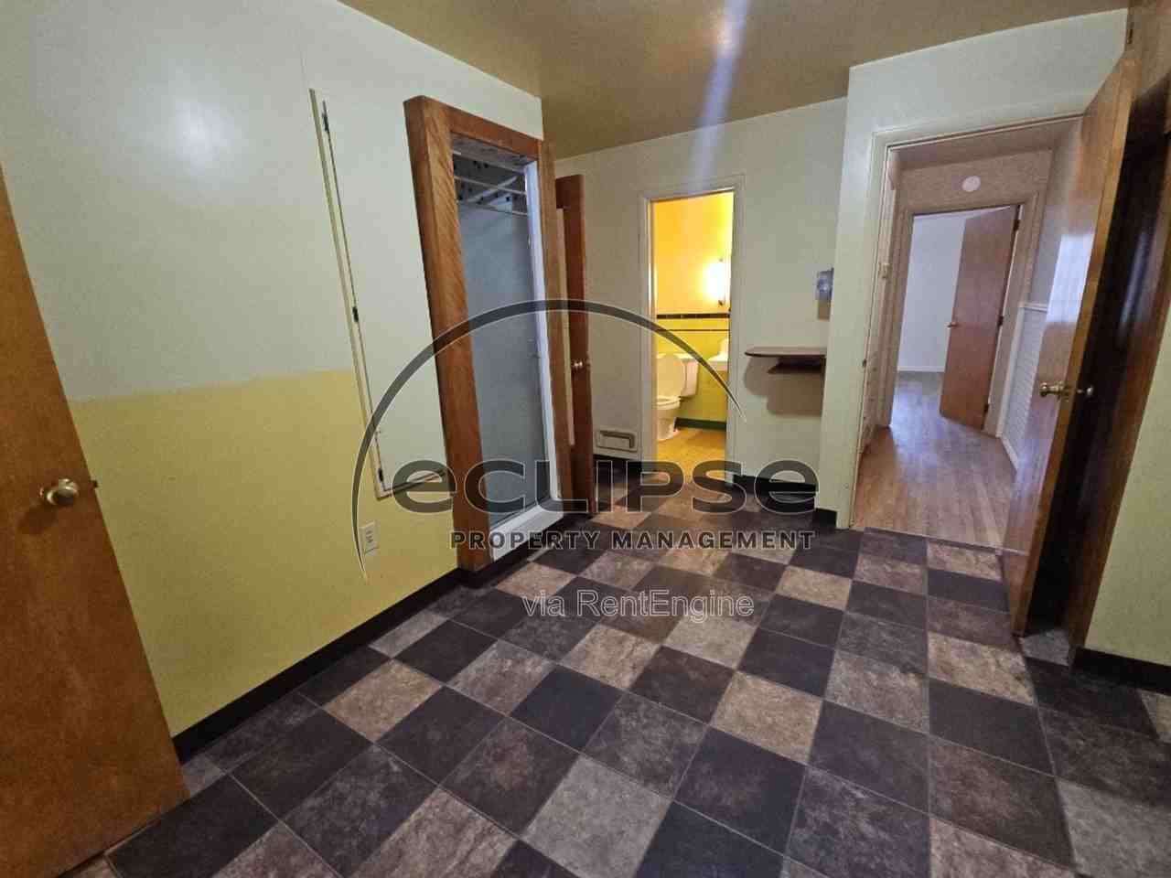 102 Poncha Ave - Photo 7 of 31