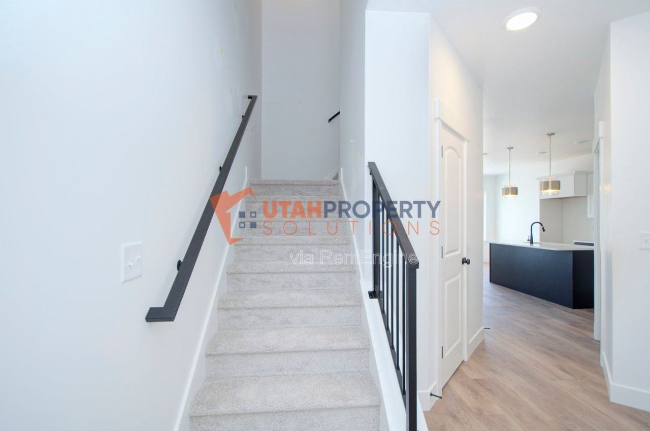 W Templar Dr - Photo 2 of 18