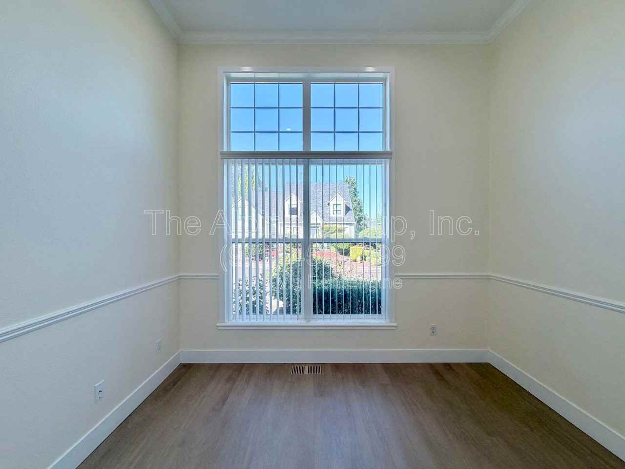 351 Nw Kotrik Pl - Photo 5 of 36