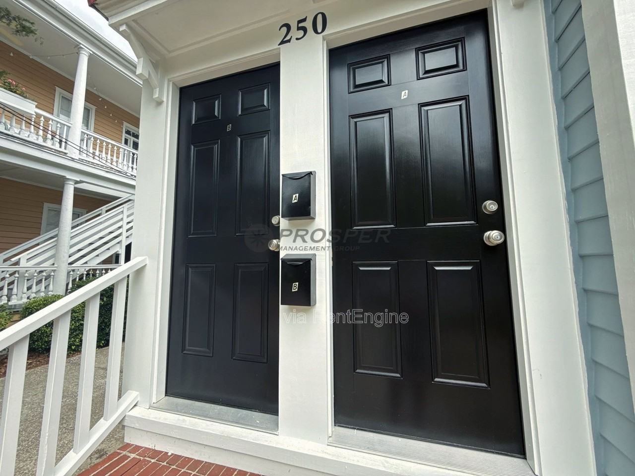 250 Rutledge Ave #B - Photo 3 of 26