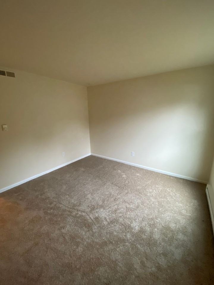 5502 Stella Rd - Photo 3 of 18