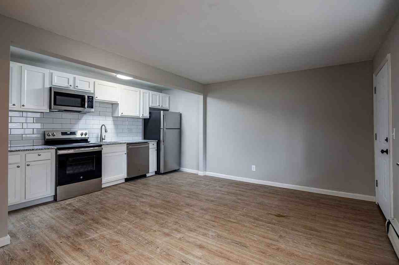 2839 Cypress Way #5 - Photo 5 of 12