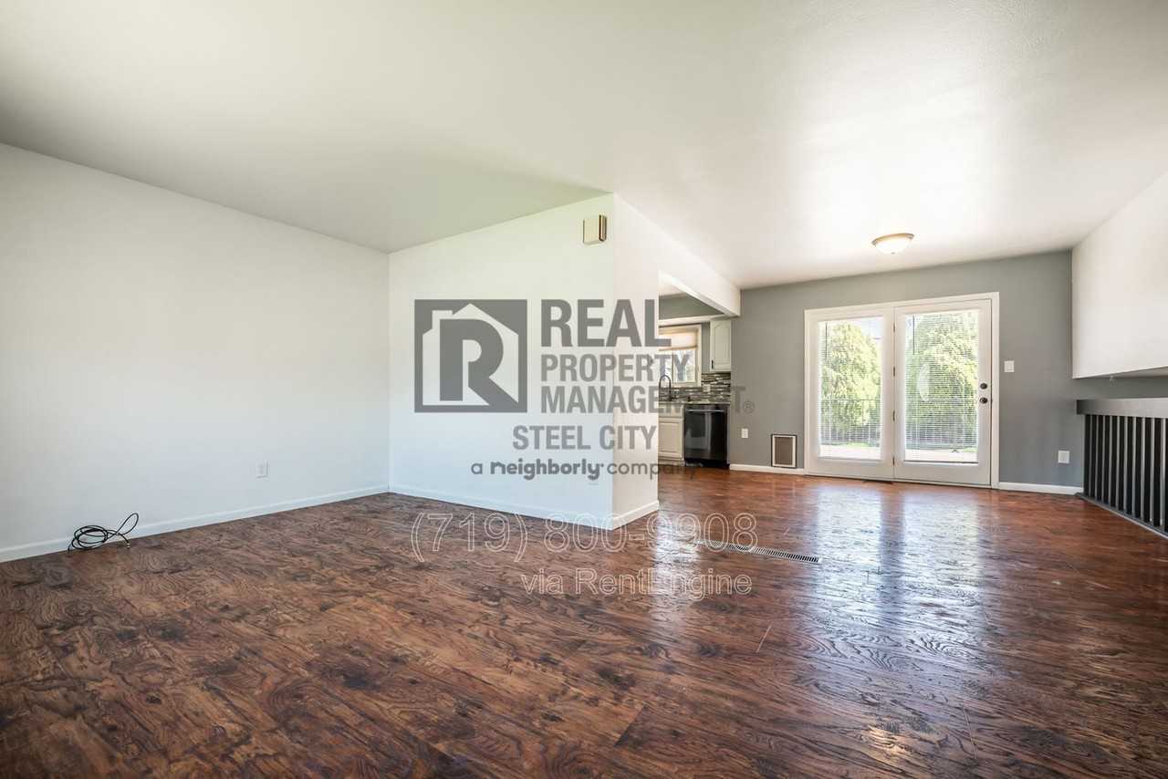 4314 Blueflax Dr - Photo 4 of 32