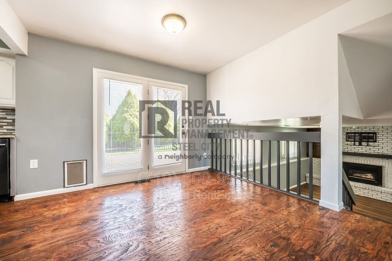 4314 Blueflax Dr - Photo 6 of 32