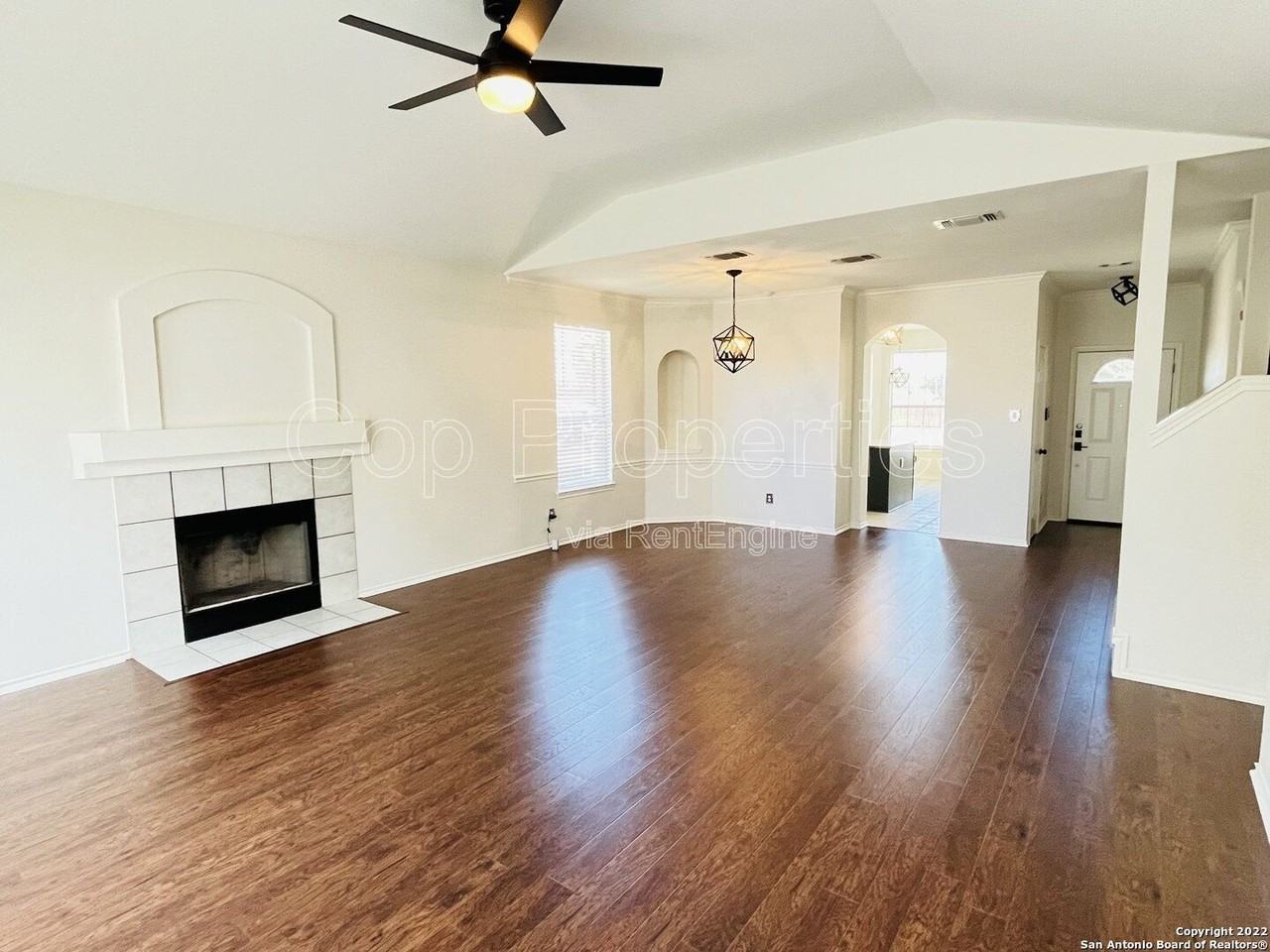 22622 Madison Park - Photo 5 of 28