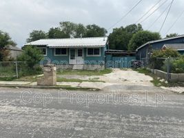 featured image of 1222 Brighton #B