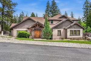 featured image of 8668 N Stable Trace Ct