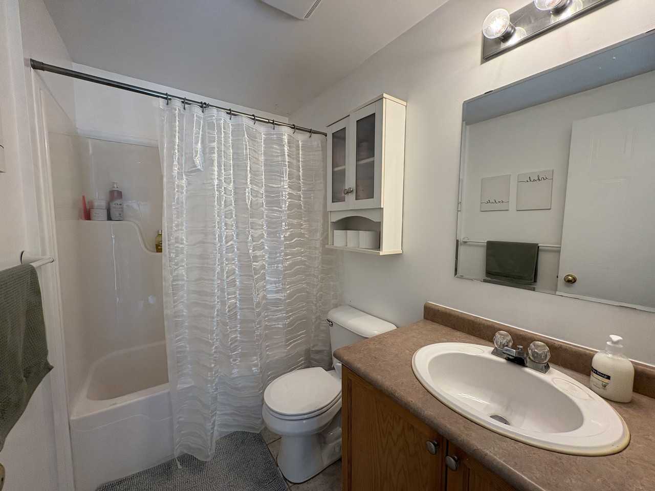 51 Roehampton Cres - Photo 7 of 7