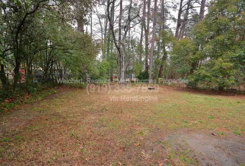 2602 Vineyard St - Photo 4 of 24