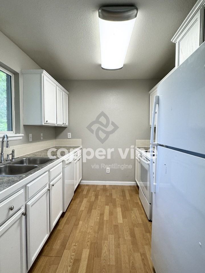 9710 Huron St #B - Photo 7 of 27